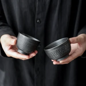 Antique Japanese style black textured ceramic tea bowl for gongfu tea tasting
