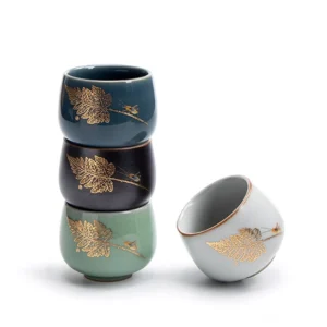 Hand-painted gilded insect leaf Chinese porcelain tea cup side profile