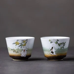 Hand-painted cute rabbit Chinese tea bowl gradient glaze side view