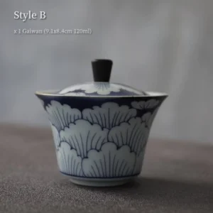 4oz hand painted porcelain gaiwan style B cloud petal pattern blue and white