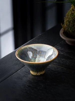 Handcrafted Jianzhan Tea Bowl 3.4oz Blue Green Golden Speckled Straw Hat Shape