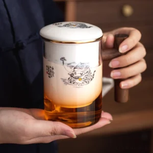 14oz lucky cat glass tea mug with ceramic tea strainer full product view