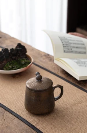 11oz retro ceramic infuser tea mug with gourd lid full product view