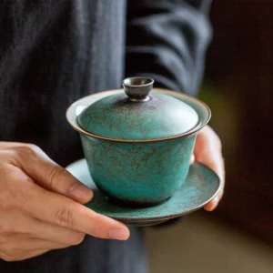 Vintage turquoise crackle glaze porcelain gaiwan full set front view